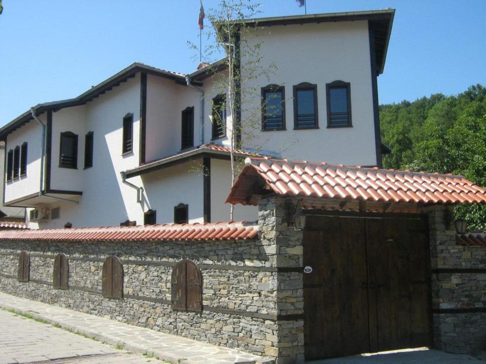 Комплекс Водопада Otel Khrabrino Dış mekan fotoğraf