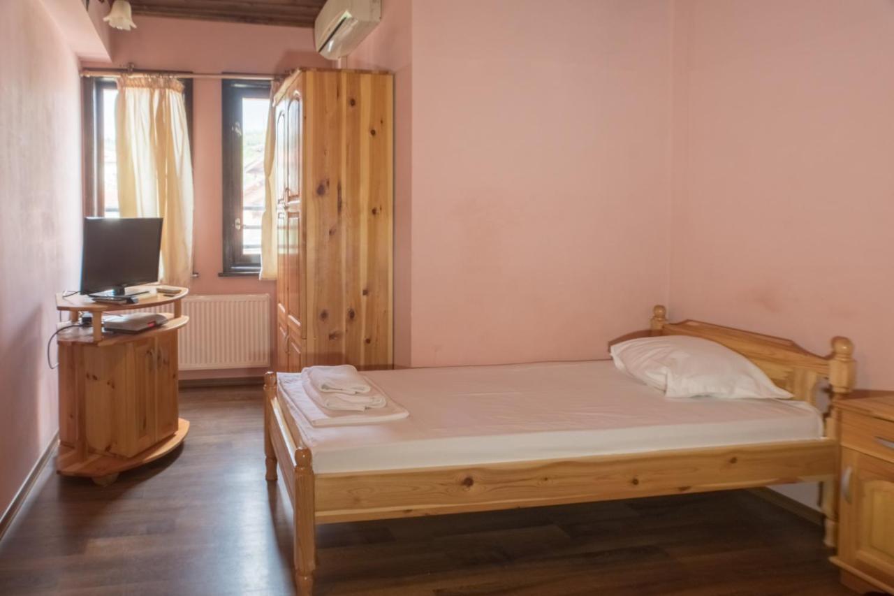 Комплекс Водопада Otel Khrabrino Oda fotoğraf