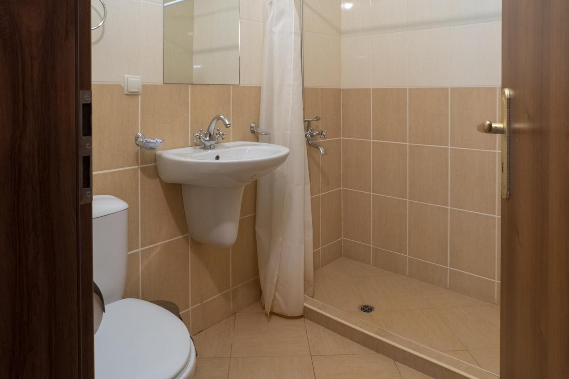 Комплекс Водопада Otel Khrabrino Oda fotoğraf