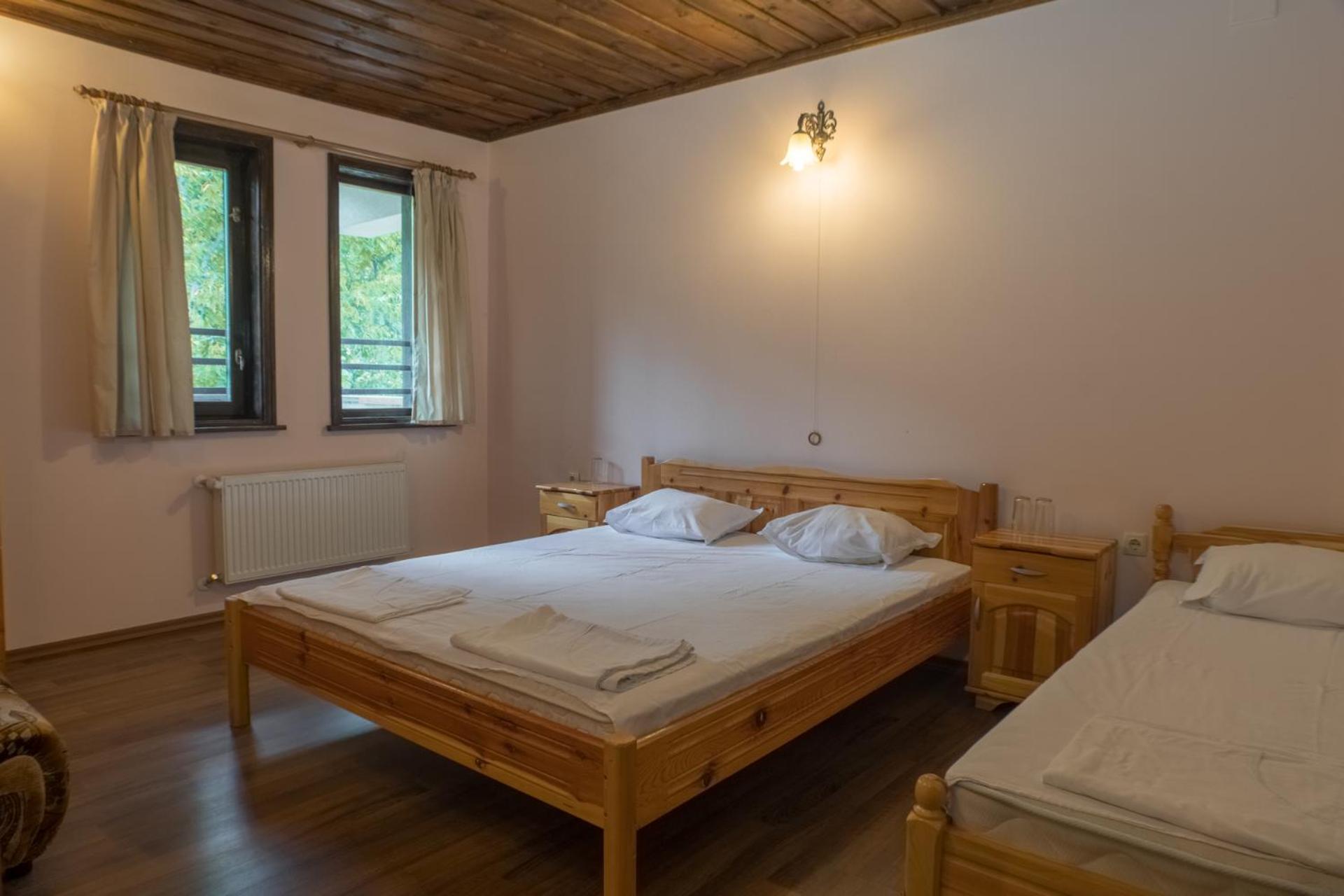 Комплекс Водопада Otel Khrabrino Oda fotoğraf